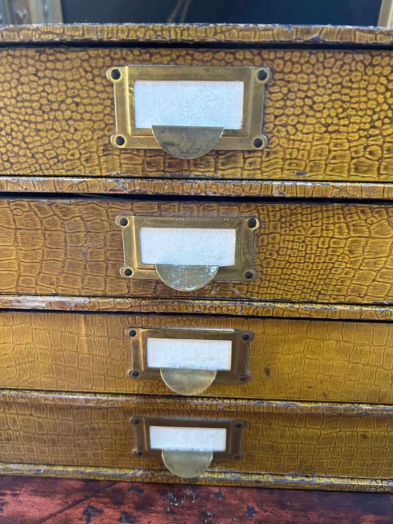 Vintage English small writers drawers ... great colour + Design !