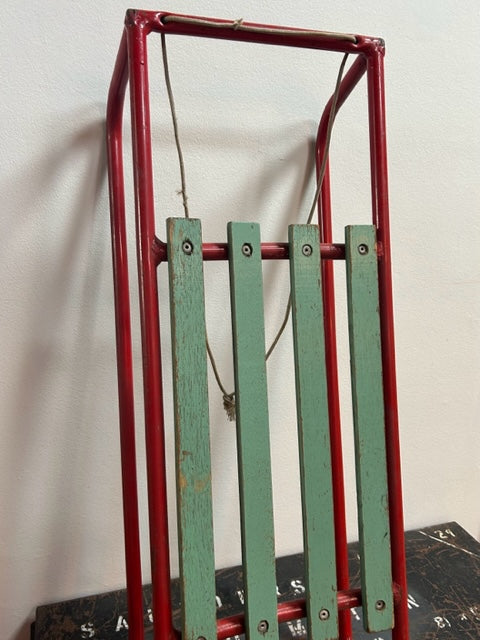 Cool English Vintage Snow Sledge in Red + Green