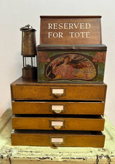 Vintage Storage – Vintage Stockroom