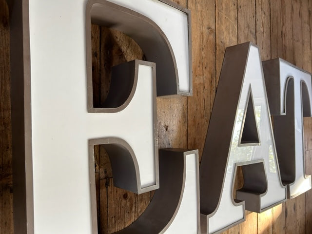 FABULOUS ENGLISH LARGE SHOP LETTERS " TEA " OR " EAT " E A T