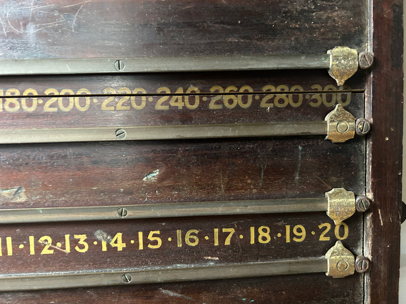 VINTAGE WOODEN BILLARDS SCORE BOARD ! - SOLD -